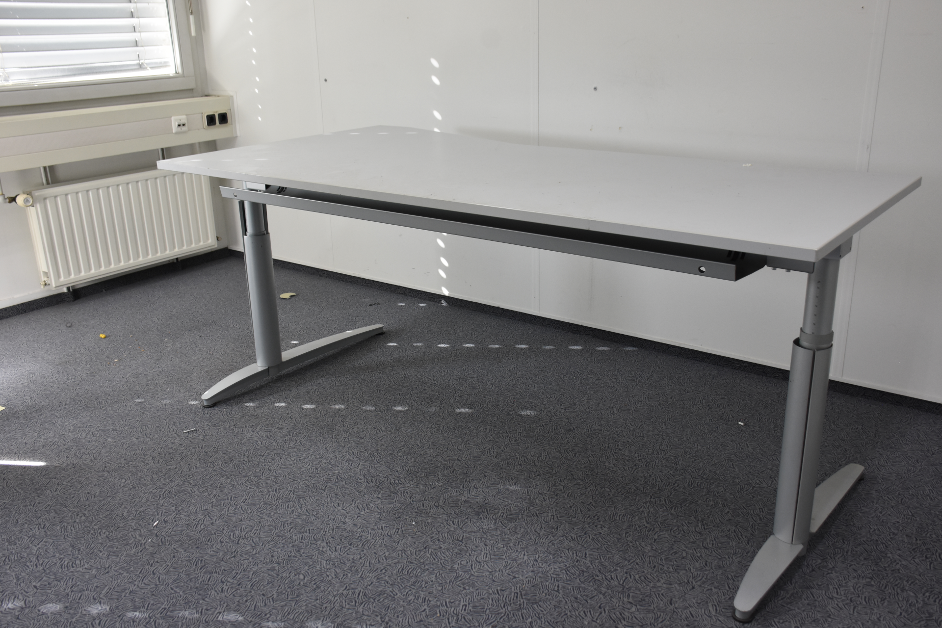 Schreibtisch Winkelfunktion, lichtgrau 200x80/100 cm, gebraucht    