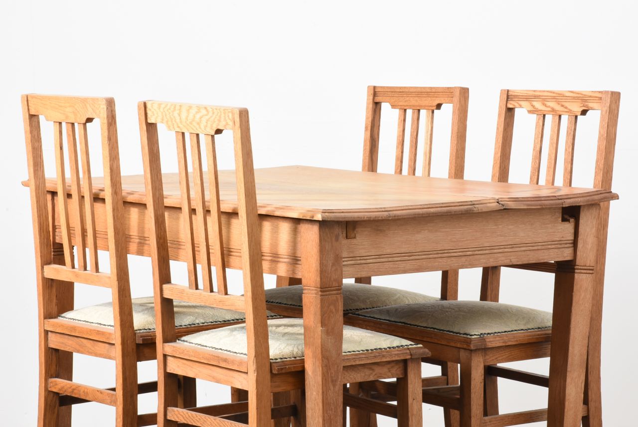 Tisch mit 4 Stühlen, Holz, gebraucht