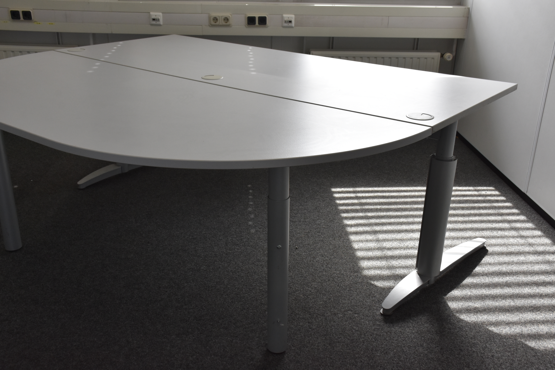 Schreibtisch, 160x200, Platte lichtgrau, gebraucht  