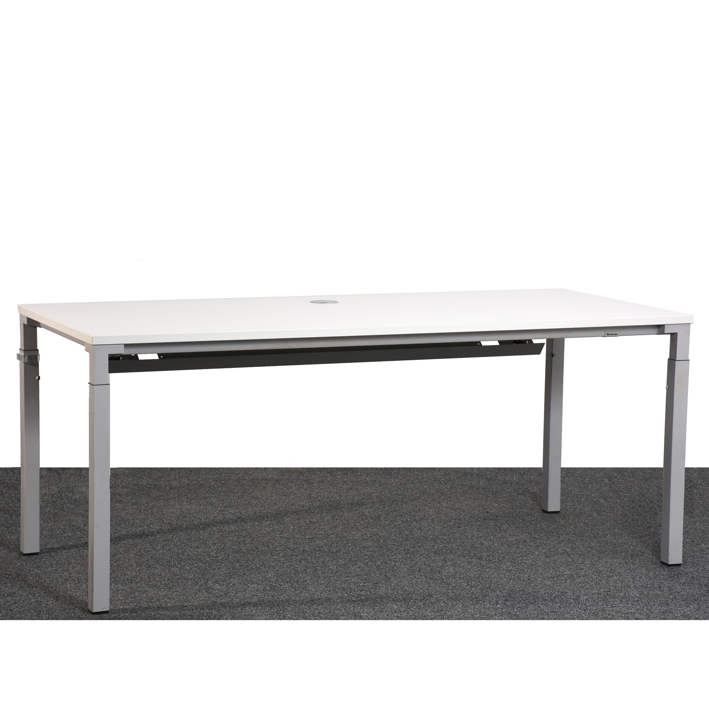 Steelcase Schreibtisch, 80x180 cm weiß/silber, gebraucht